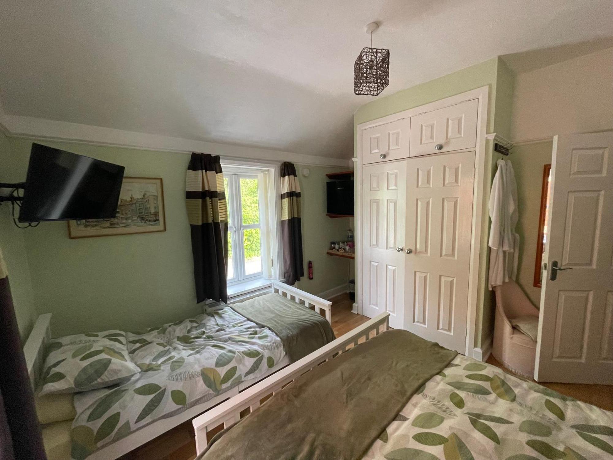 Twyford Homestay B&B ลานดินดรอดเวลส์ ภายนอก รูปภาพ